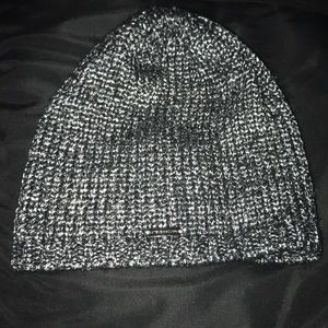 Steve madden beanie